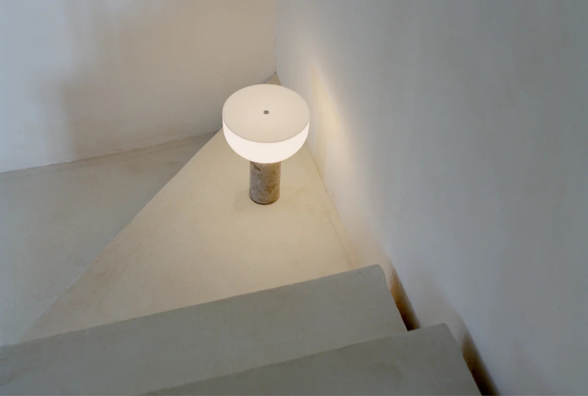 Kizu Table Lamp (built-in battery)