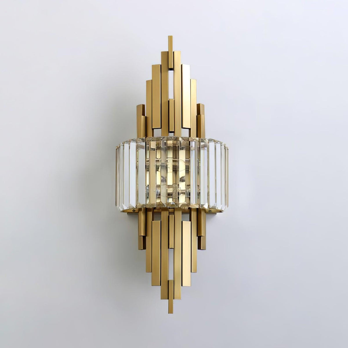 Kubica Crystal Wall Lamp ? 9.8″ x H 25.6″ / Dia 25cm x H 65cm / Gold & Clear crystal glass Wall lamp