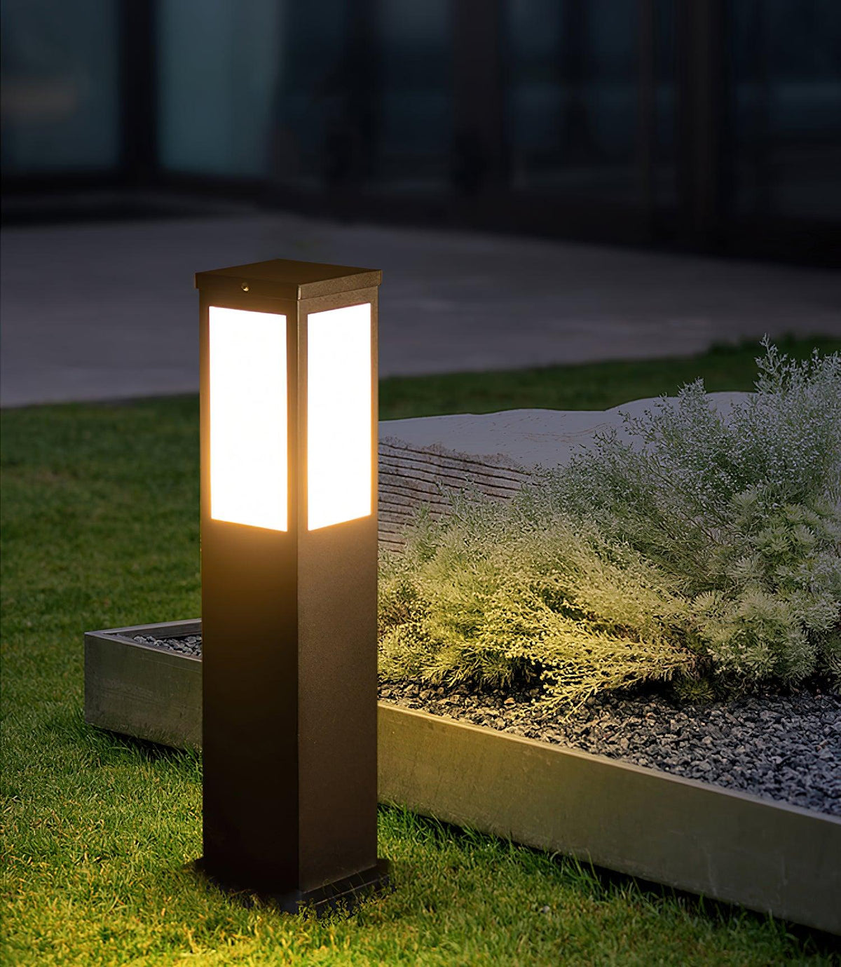 Kuzco Bollard Outdoor Light ∅ 5.5″ x H 23.6″ / Dia 14cm x H 60cm / Black / Warm Light Outdoor Lighting