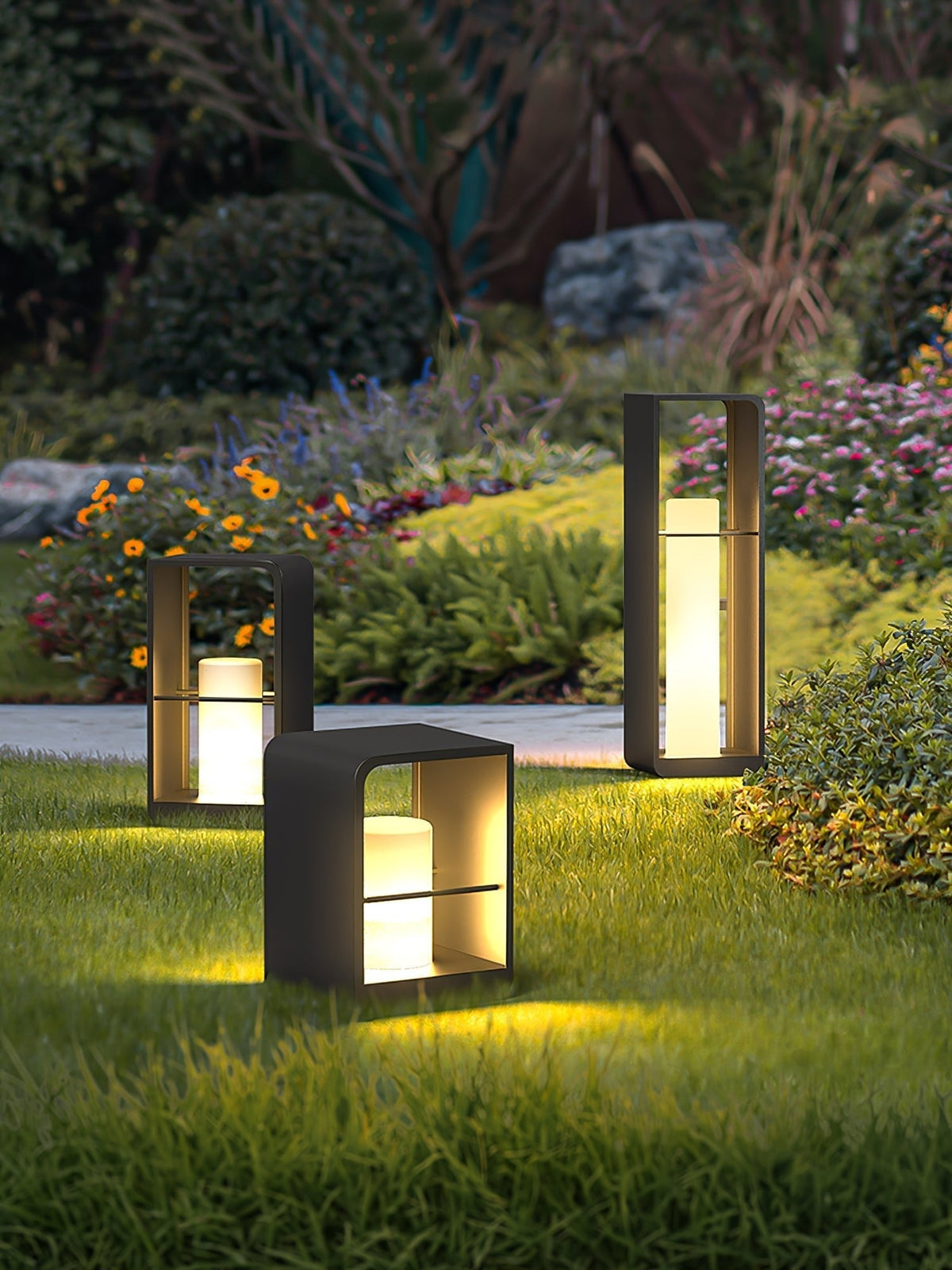 Lantern Garden Solar Outdoor Light Table lamp