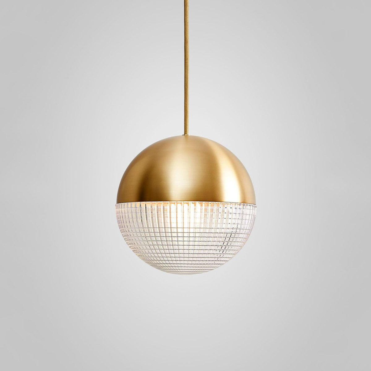Lens Flair Pendant Lamp ? 7.9″ x H 7.9″ / Dia 20cm x H 20cm / Gold Pendant light