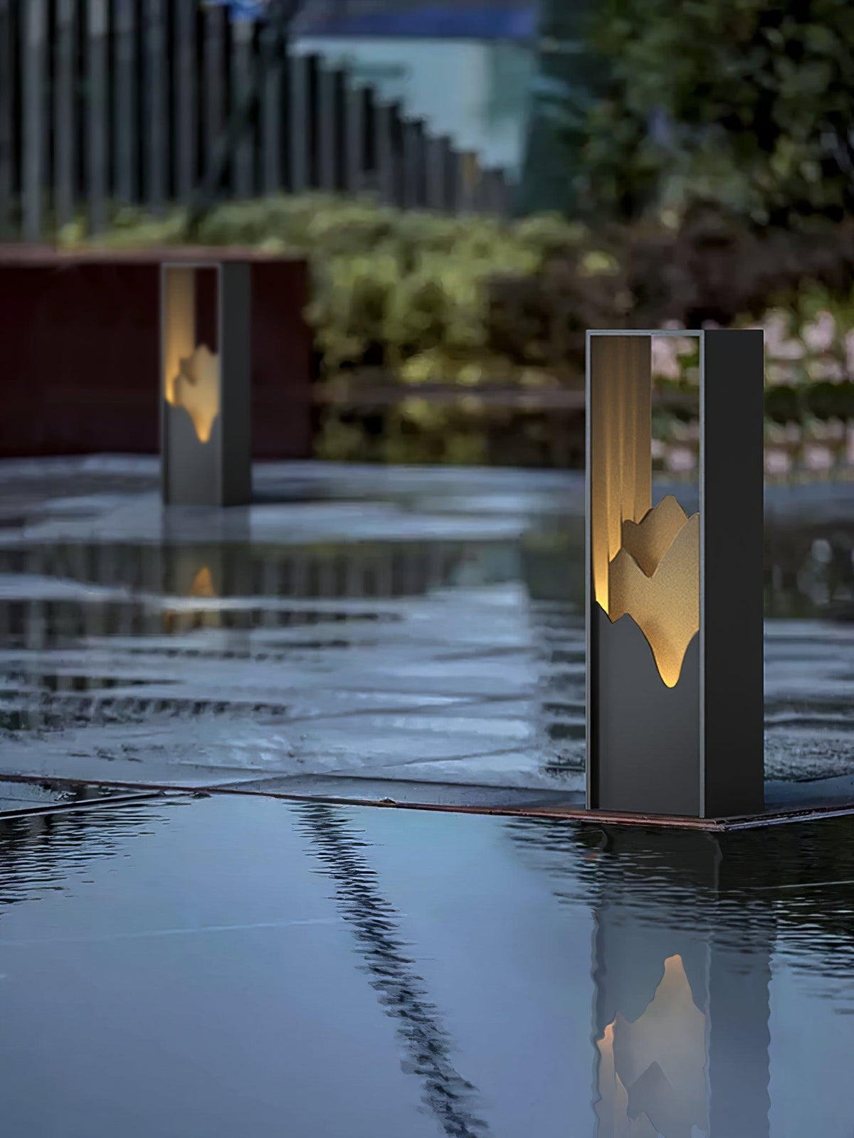 Linkmoon Solar Outdoor Light Table lamp