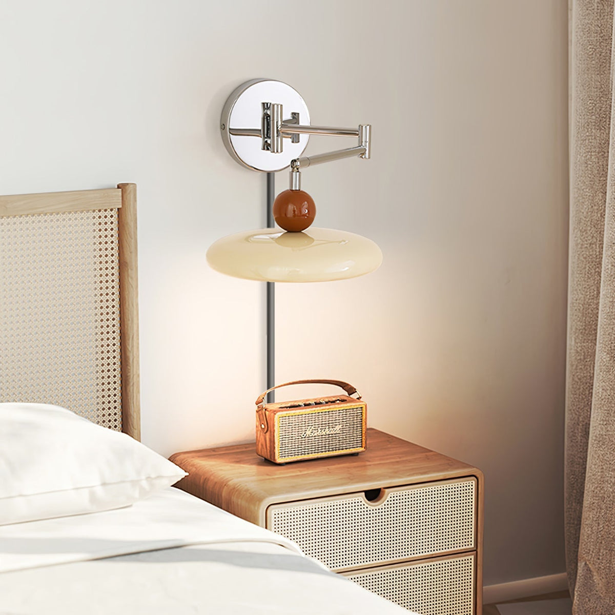 Lola Plug-in Wall Lamp Wall lamp