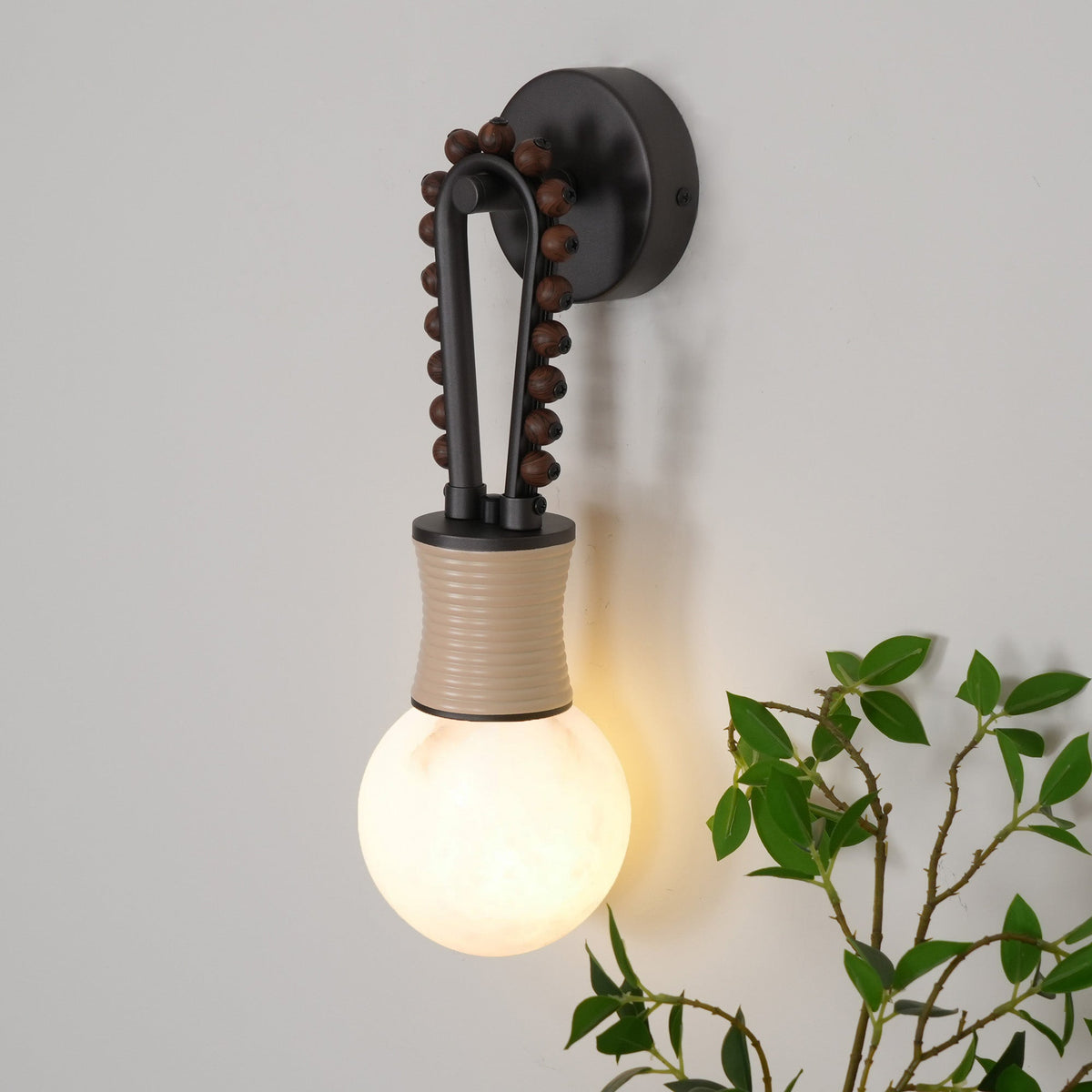 Loop Alabaster Wall Lamp