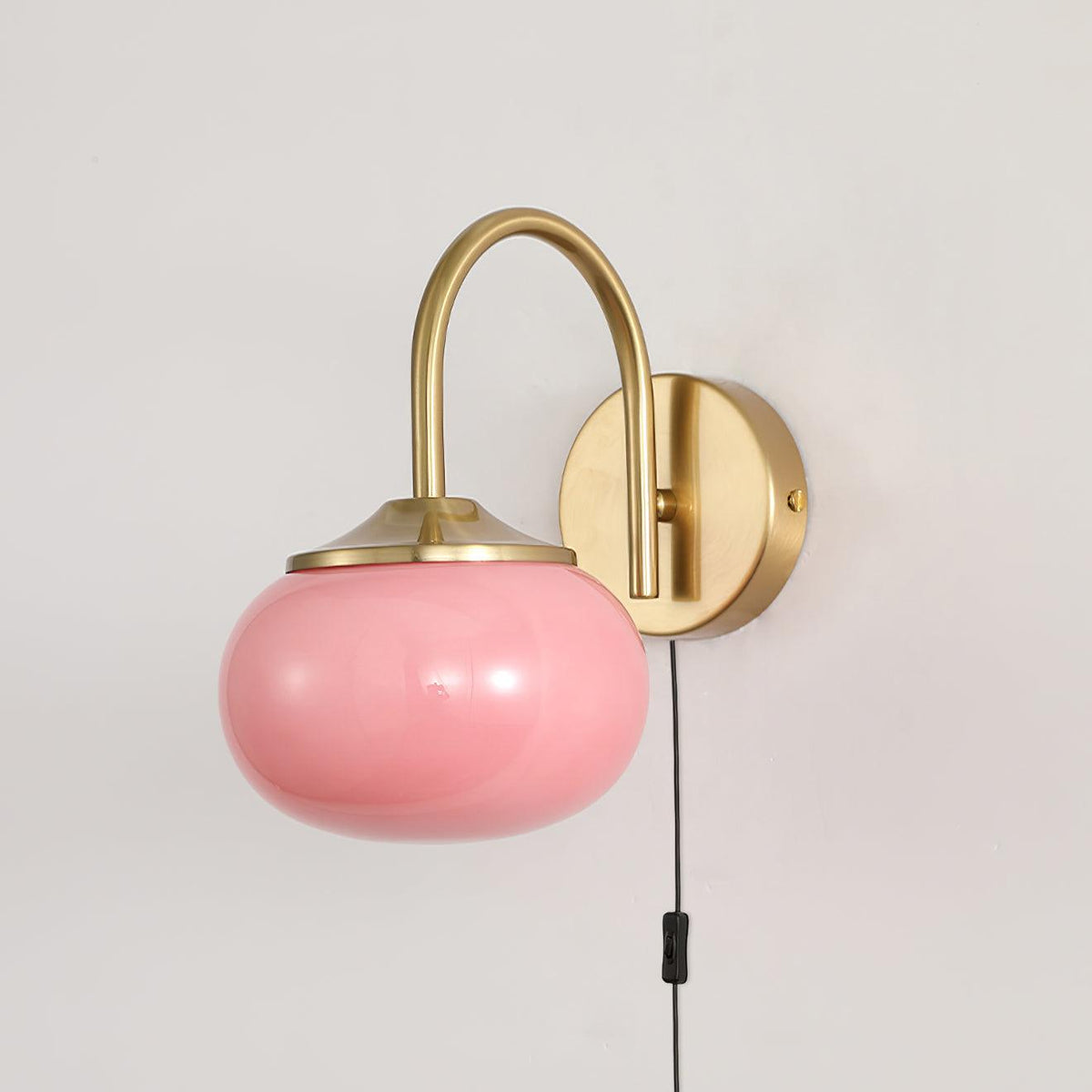 Marshmallow Sconce Plug Version ? 5.5″ x H 8.3″ / Dia 14cm x H 21cm / Copper & Pink / US plug Wall lamp