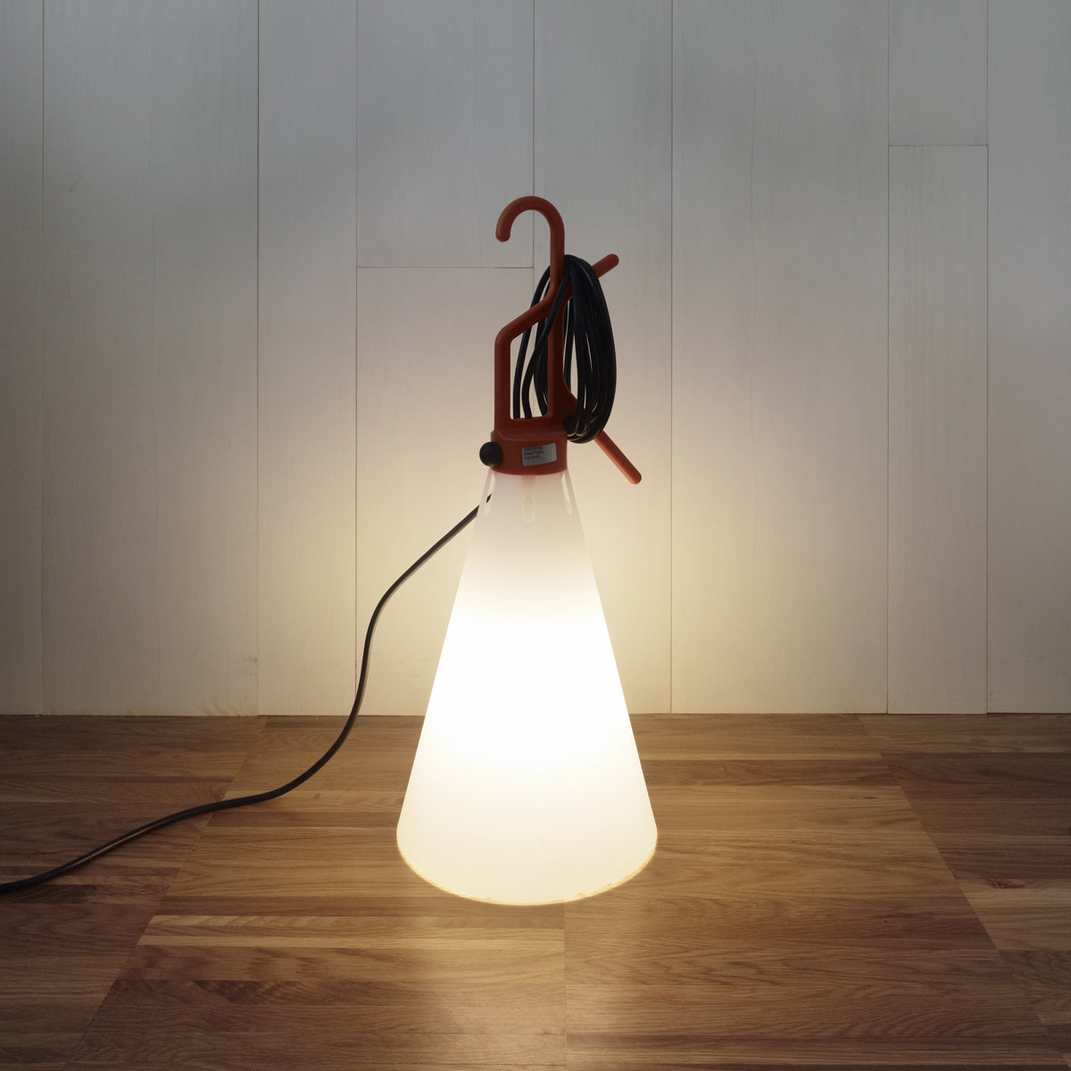 Hook Handle Table Lamp