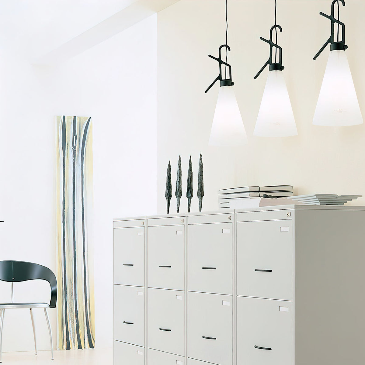 Hook Handle Table Lamp