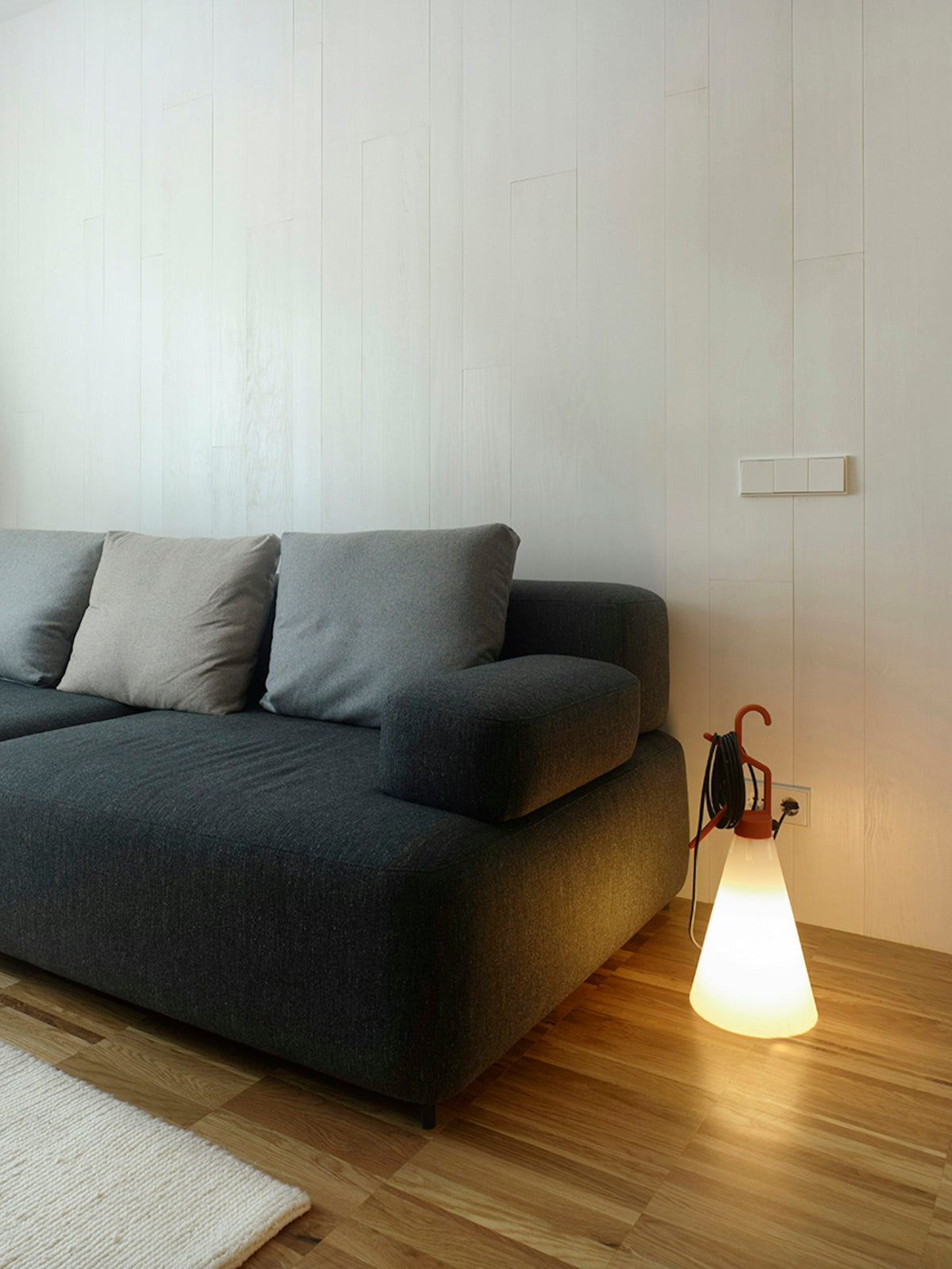 Hook Handle Table Lamp