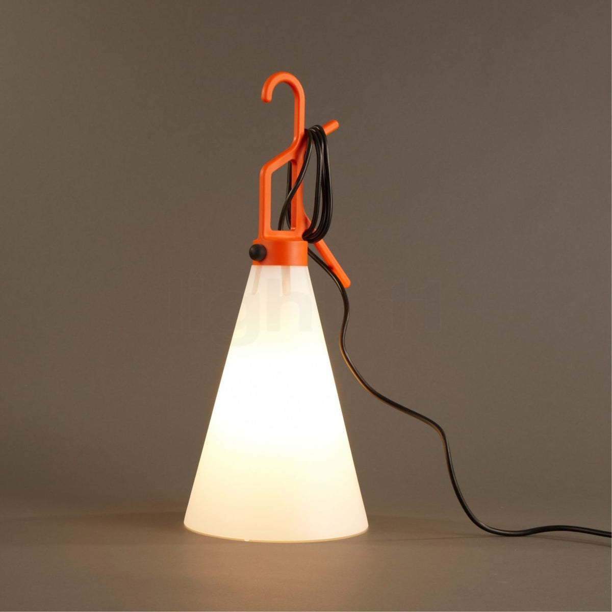 Hook Handle Table Lamp