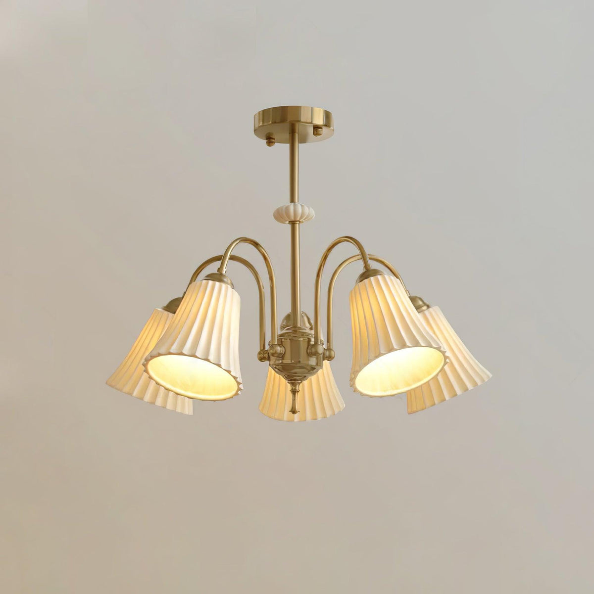 Medieval Ceramic Trumpet Chandelier 5 Lamps ∅ 23.6″ x H 16.9″ / Dia 60cm x H 43cm / Gold & White Chandelier
