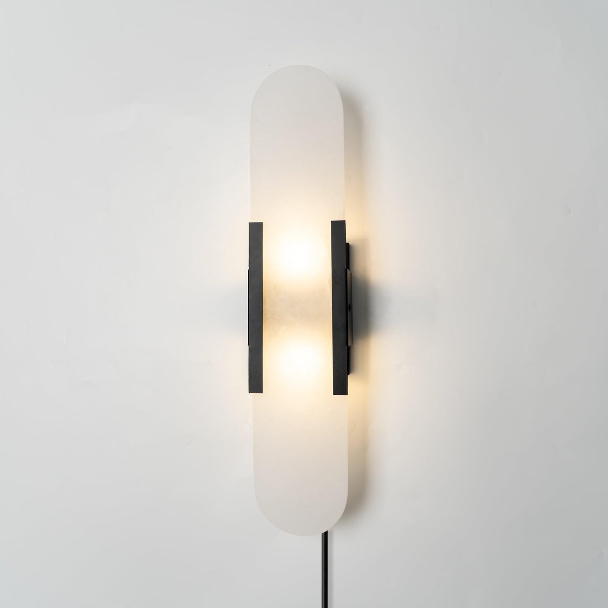 Melange Elongated Alabaster Plug-in Wall Lamp ? 3.9″ x H 19.7″ / Dia 10cm x H 50cm / Black / US Plug Wall lamp