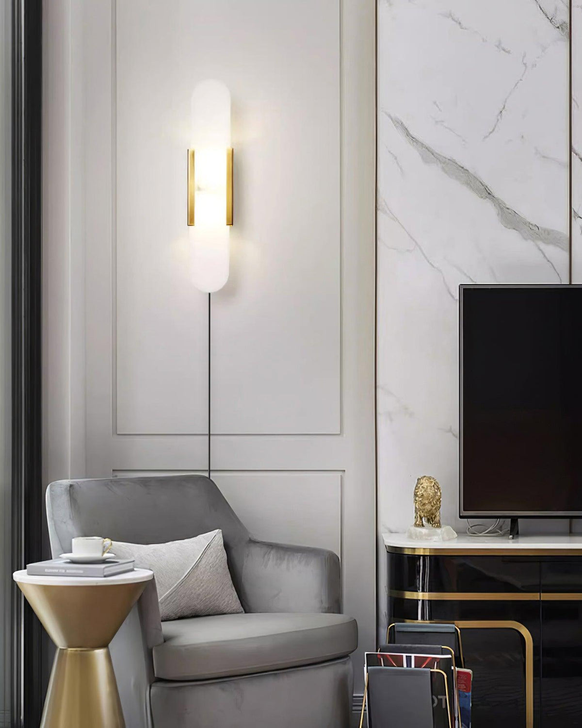 Melange Elongated Alabaster Plug-in Wall Lamp Wall lamp