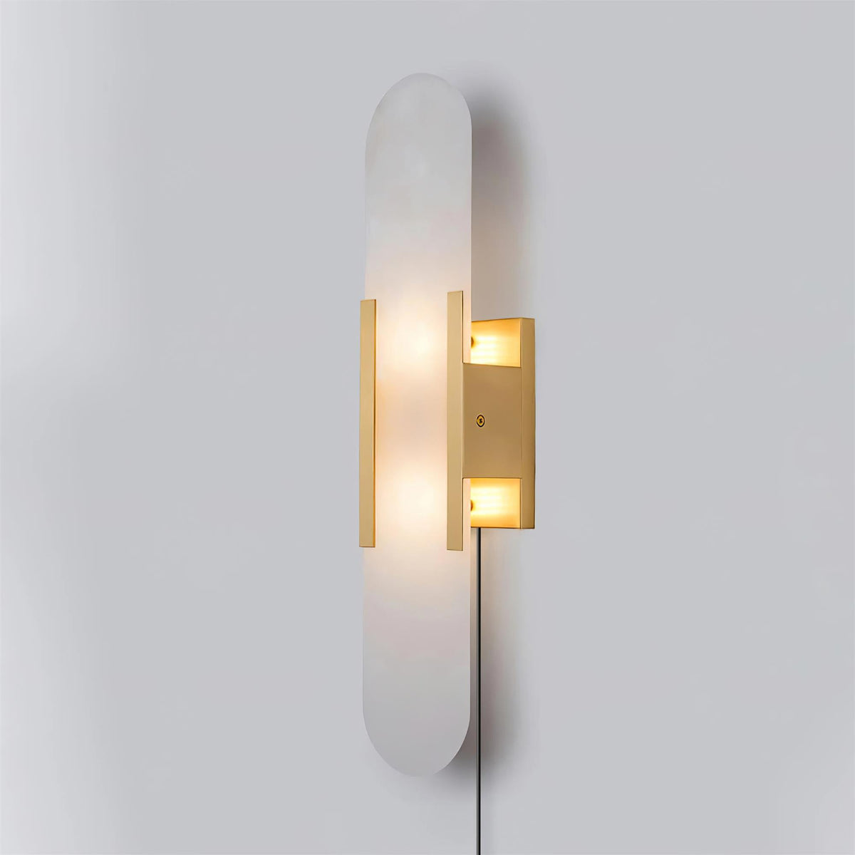 Melange Elongated Alabaster Plug-in Wall Lamp ? 3.9″ x H 19.7″ / Dia 10cm x H 50cm / Brass / US Plug Wall lamp