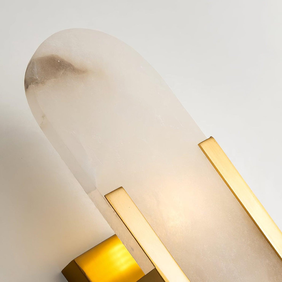 Melange Elongated Alabaster Plug-in Wall Lamp Wall lamp