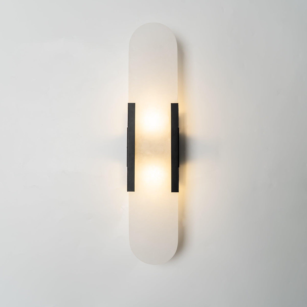 Melange Elongated Alabaster Wall Lamp ? 3.9″ x H 19.7″ / Dia 10cm x H 50cm / Black Wall lamp
