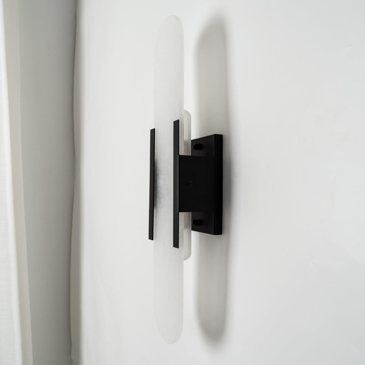 Melange Elongated Alabaster Wall Lamp Wall lamp