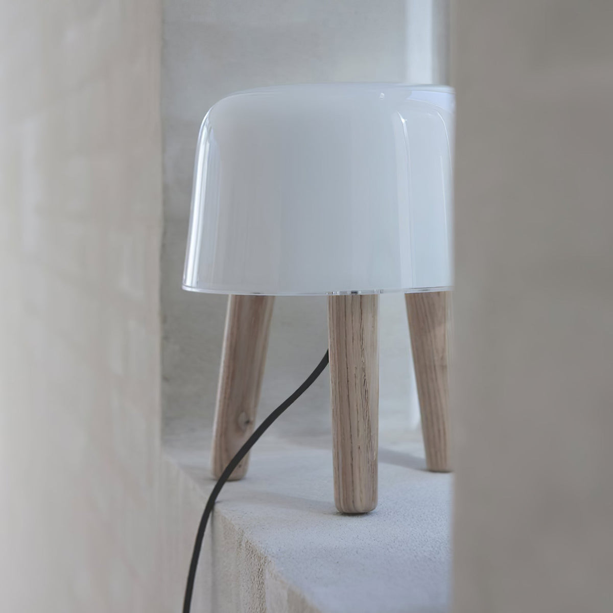 Milk Table Lamp Table lamp