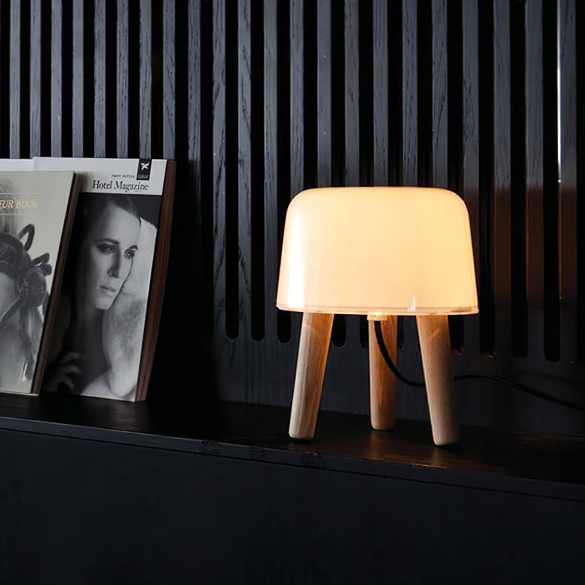 Milk Table Lamp Table lamp