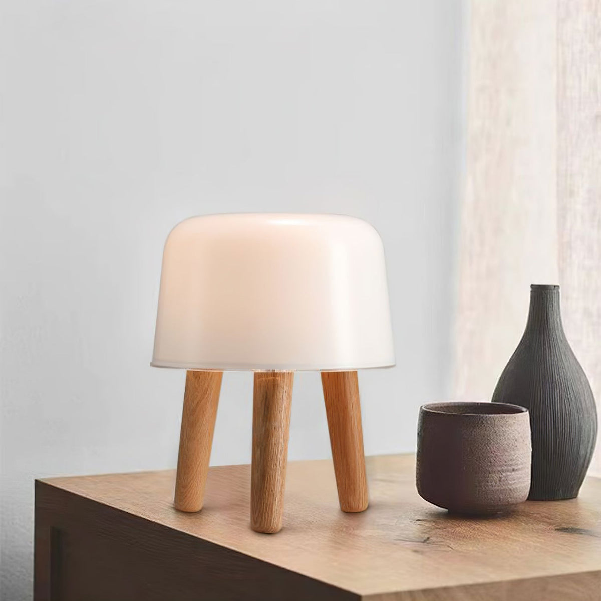 Milk Table Lamp Table lamp