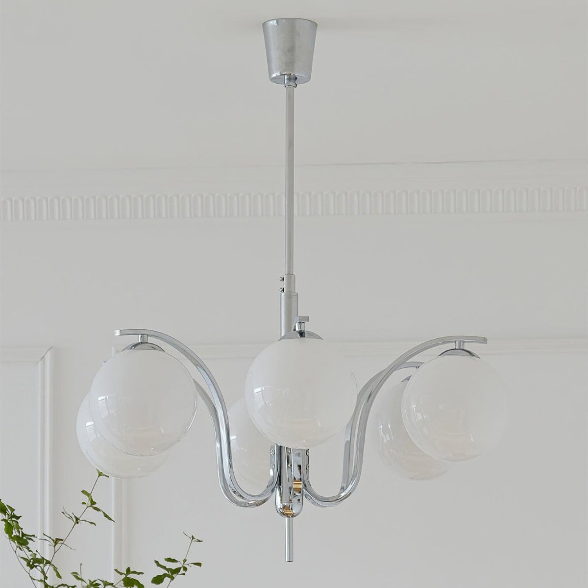 Modo Deco Chandelier 6 heads ? 26.7″ x H 15.7″/ Dia 68cm x H 40cm / Chrome & White Chandelier