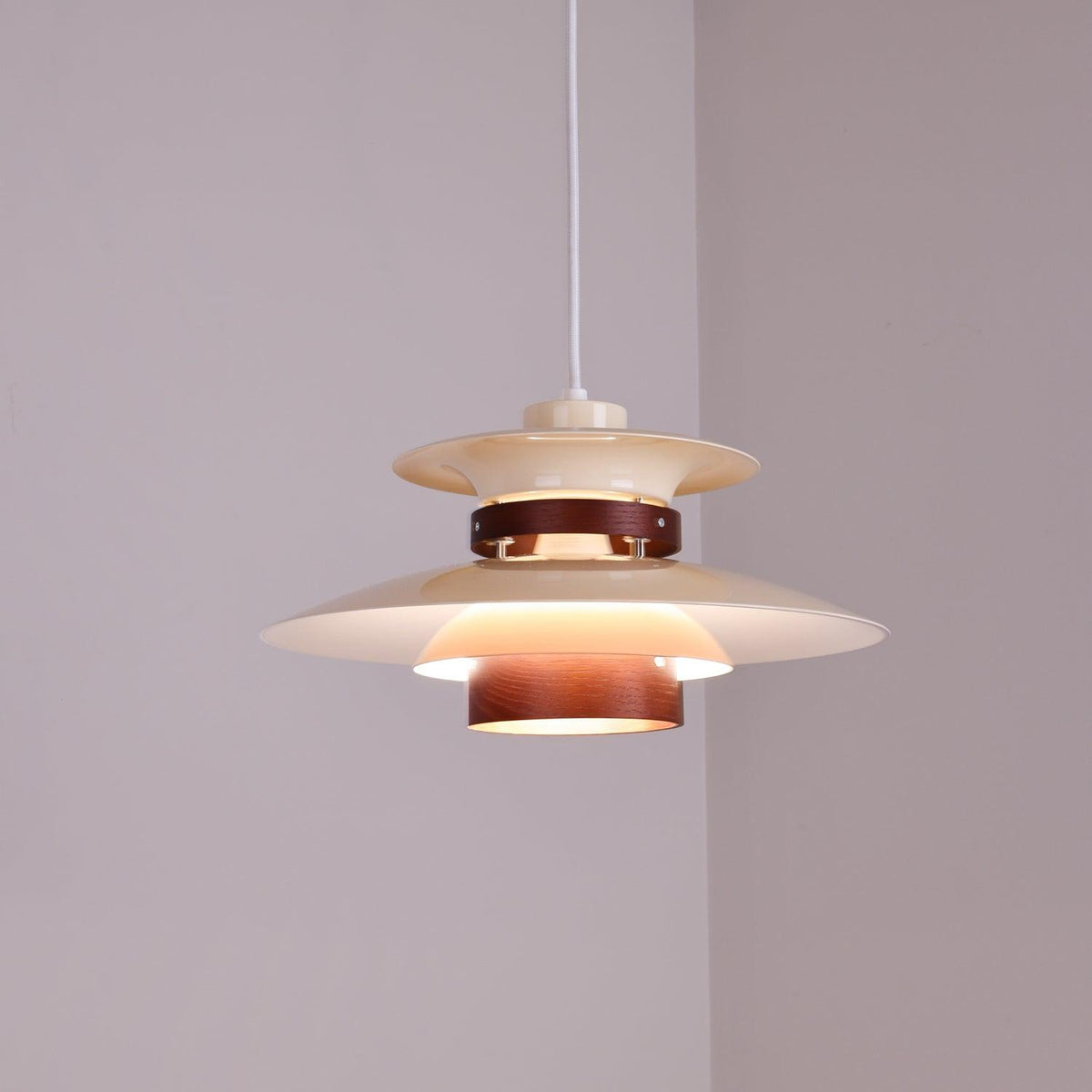 Modulo Layered Pendant Light ? 13.8″ x H 8.3″ / Dia 35cm x H 21cm / Beige & Dark oak color Pendant light