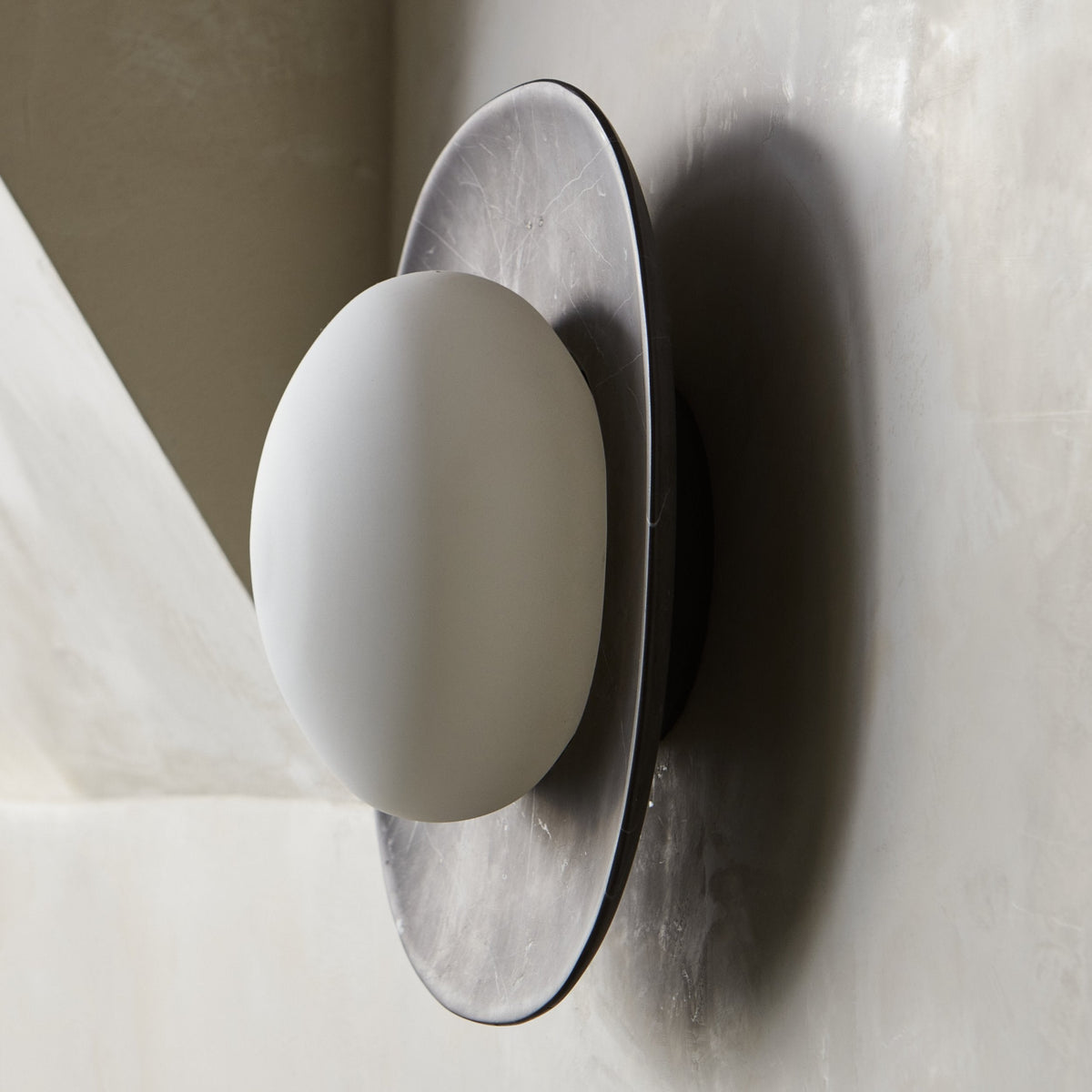 Naga Wall Lamp