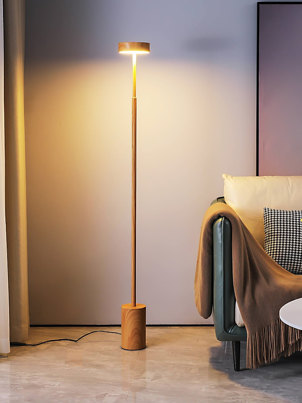 Naya Rotatable Floor Lamp Floor lamp