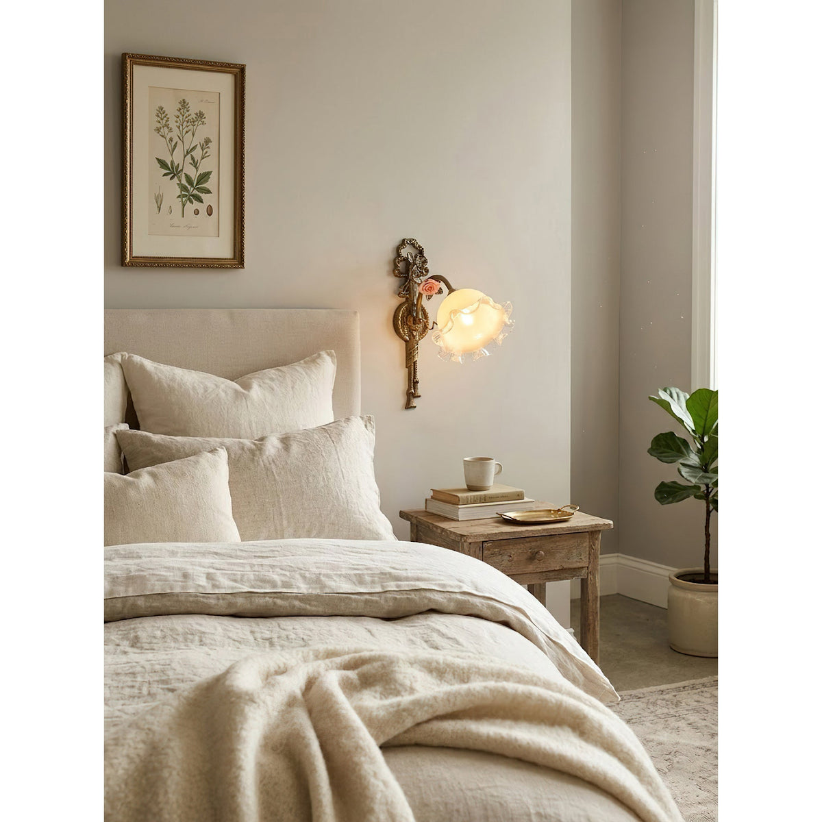 Neiman Wall Lamp