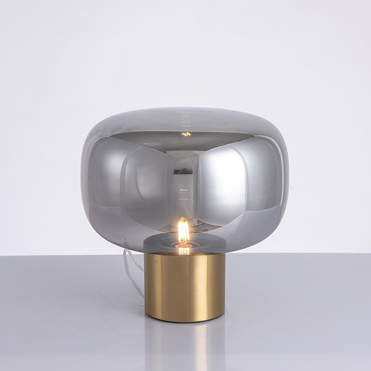 Noak Table Lamp ∅ 17.7″ x H 11″/ Dia 45cm x H 28cm / Gold & Smoke Gray / US plug Table lamp