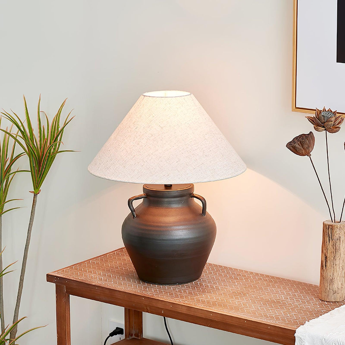 Old Wine Pot Table Lamp Table lamp
