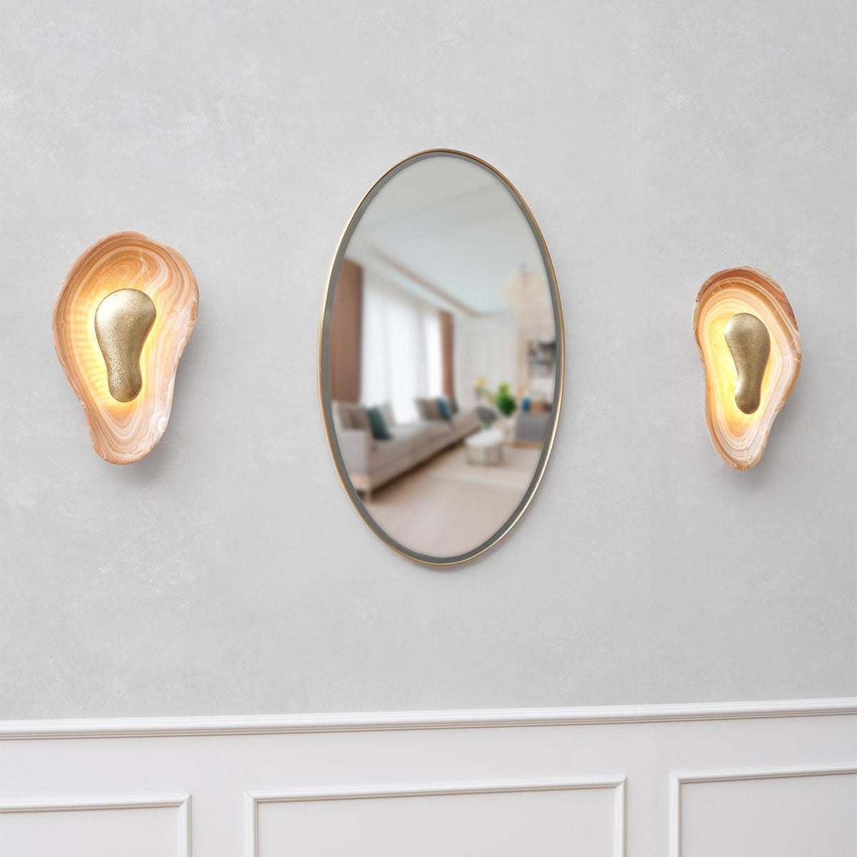 Oyster Hammered Onyx Sconce