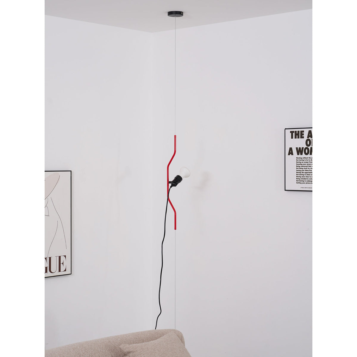 Floor-to-Ceiling Tension Cable Lamp – Adjustable Spotlight