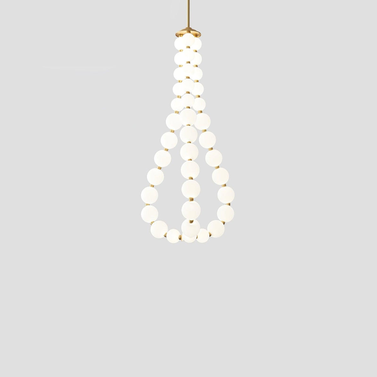 Acrylic Pearl Necklace Chandelier ? 23.6″ x H 47.2″ / Dia 60cm x H 120m / Brass & White / Warm Light Chandelier
