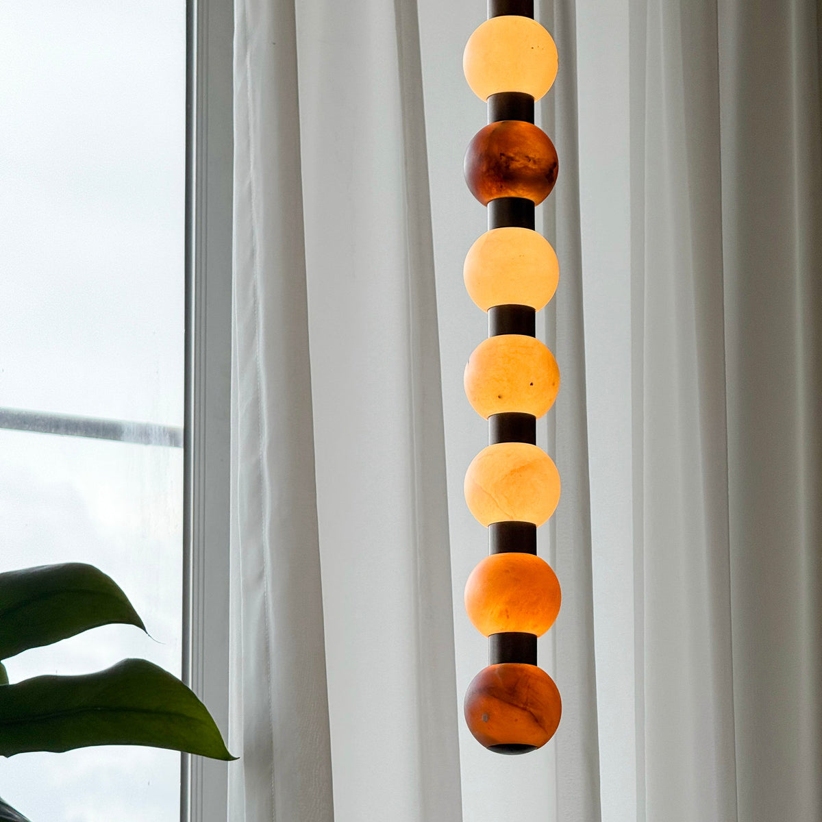 Perle Alabaster Pendant Lamp
