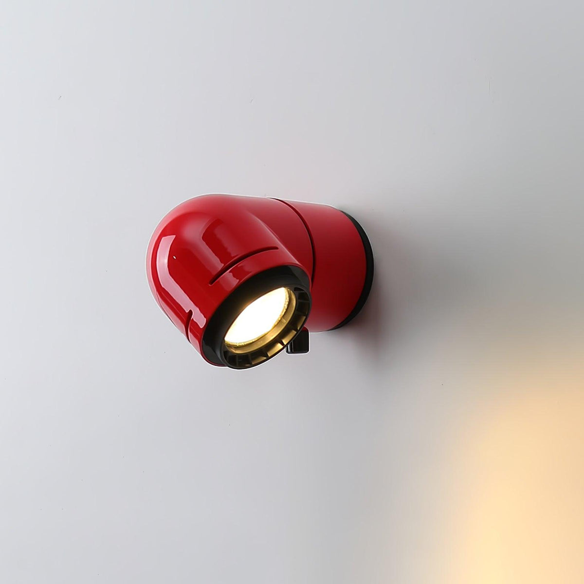 Petit Tatu Wall Light ? 5.9″ x H 4.3″ / Dia 15cm x H 11cm / Red Wall lamp