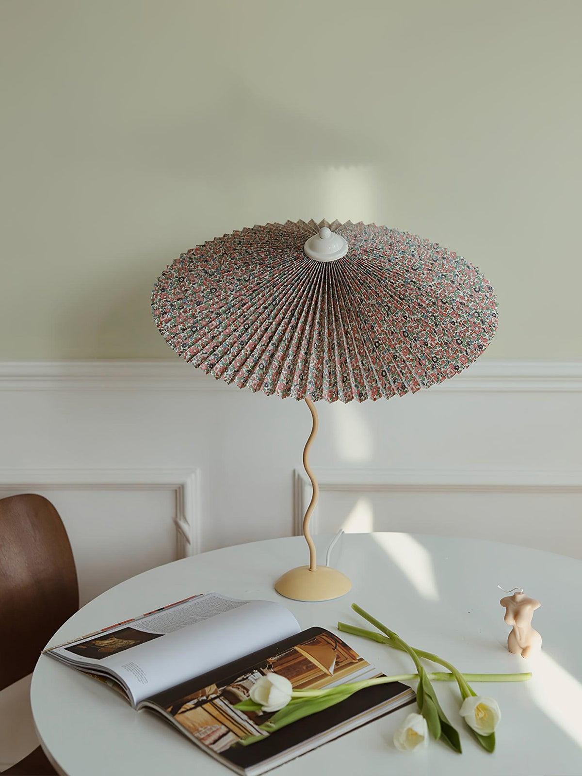 Pleated Hat Table Lamp Table lamp