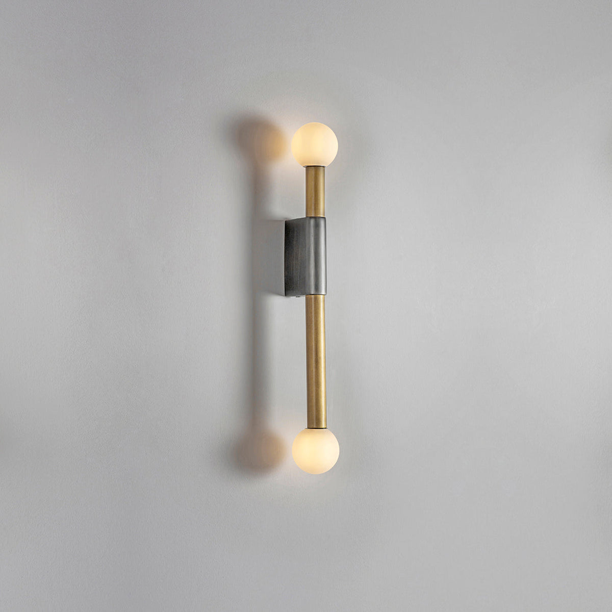 Pole and Circle Wall Lamp