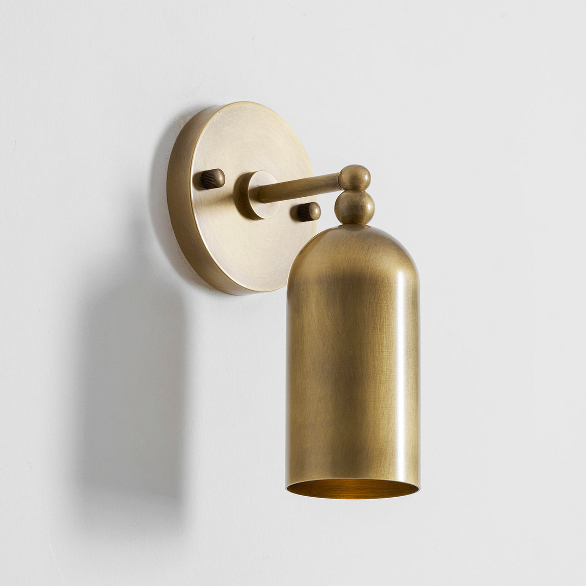 Pratt Wall Lamp