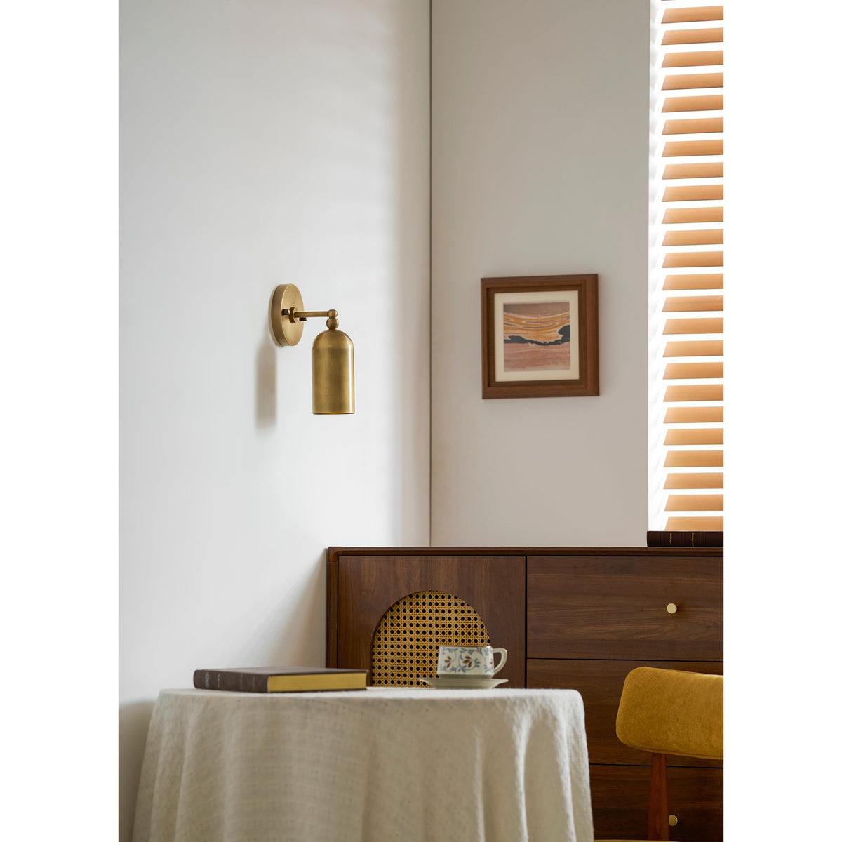 Pratt Wall Lamp