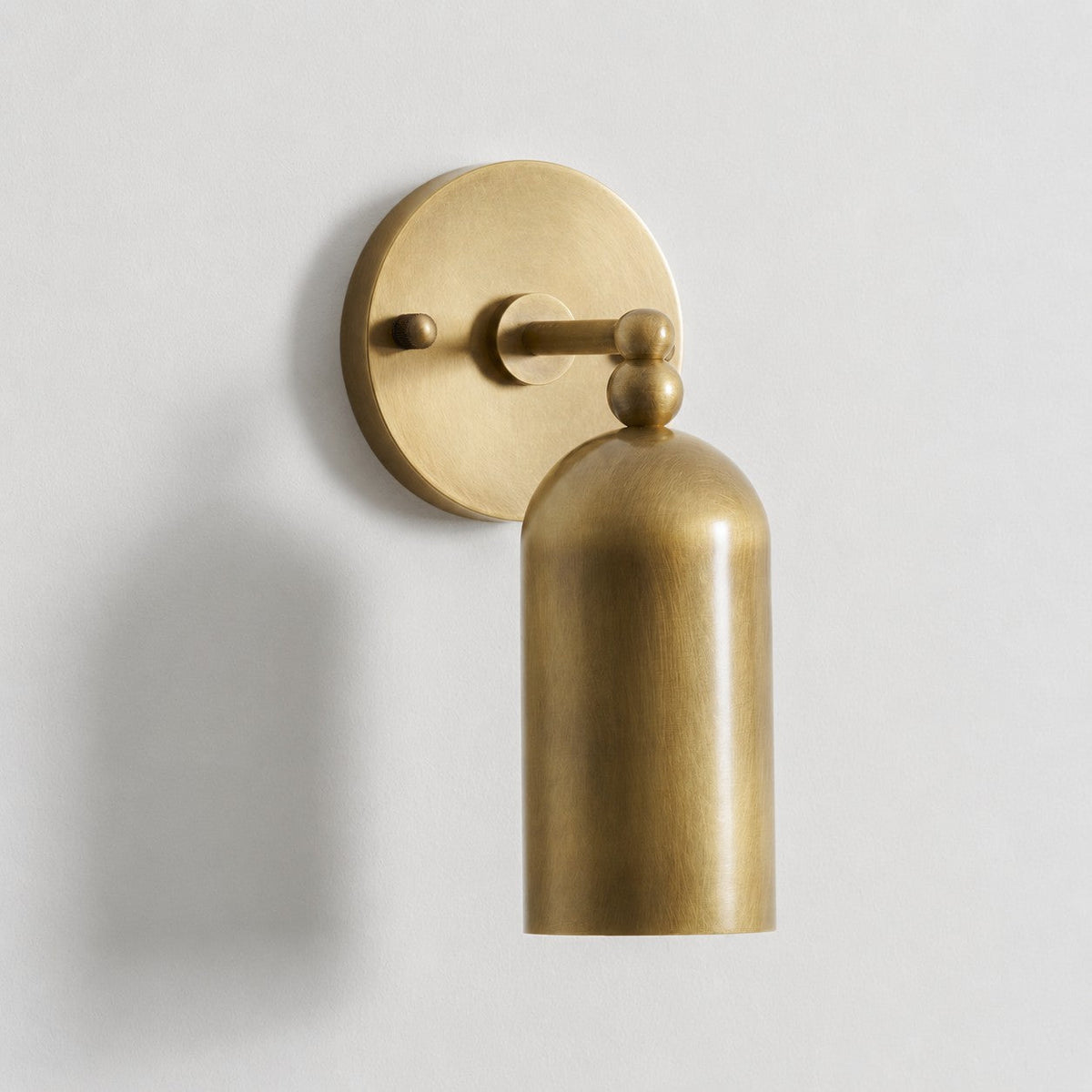 Pratt Wall Lamp