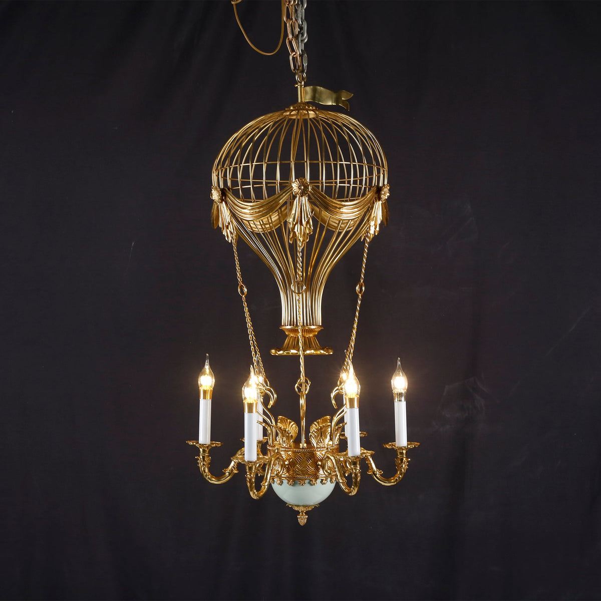 Aerovelle Chandelier