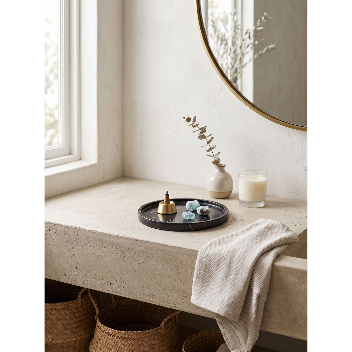 Atoll Stone Round Tray