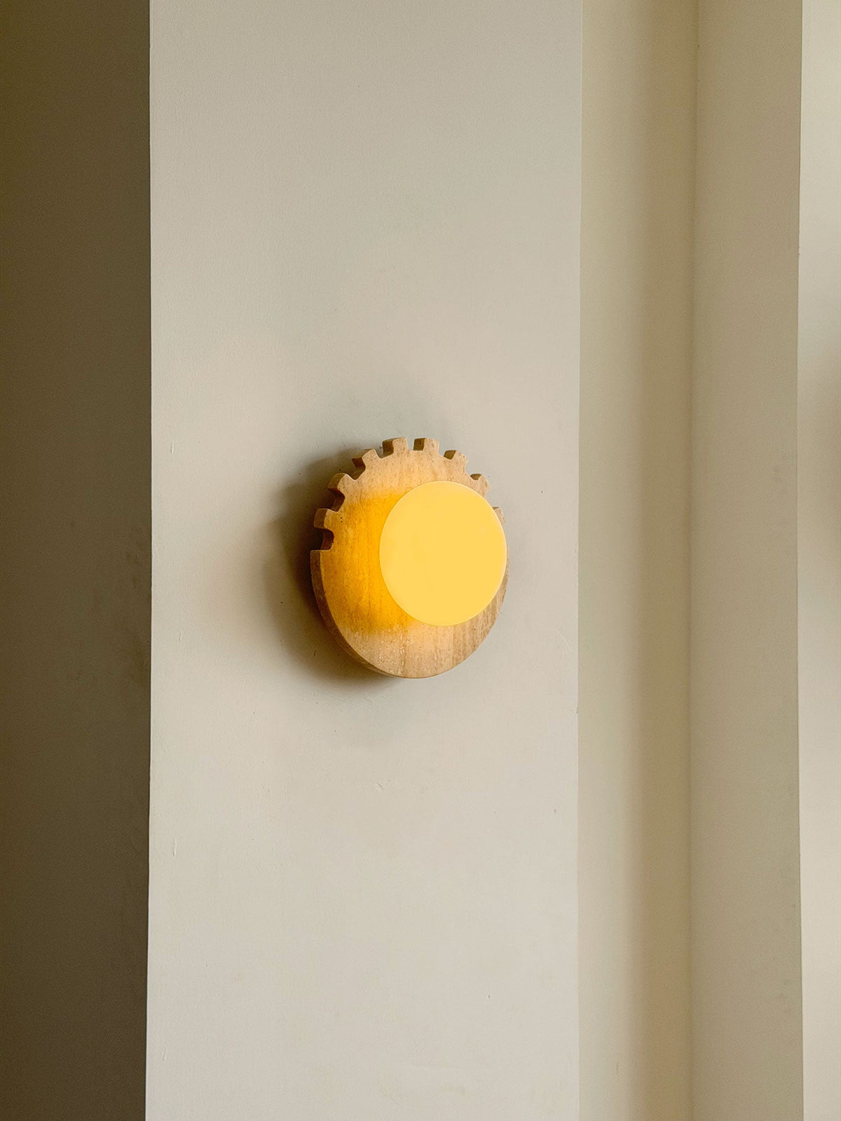 Checkered Disc Wall Sconce