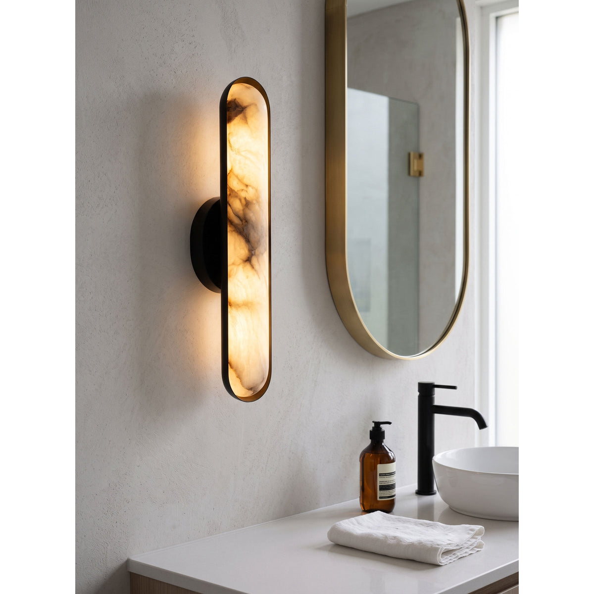Chiarore Alabaster Wall Sconce
