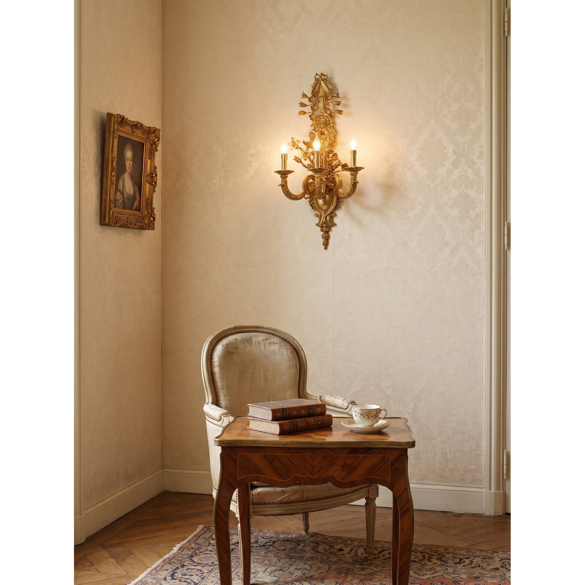 Delphina Wall Sconce