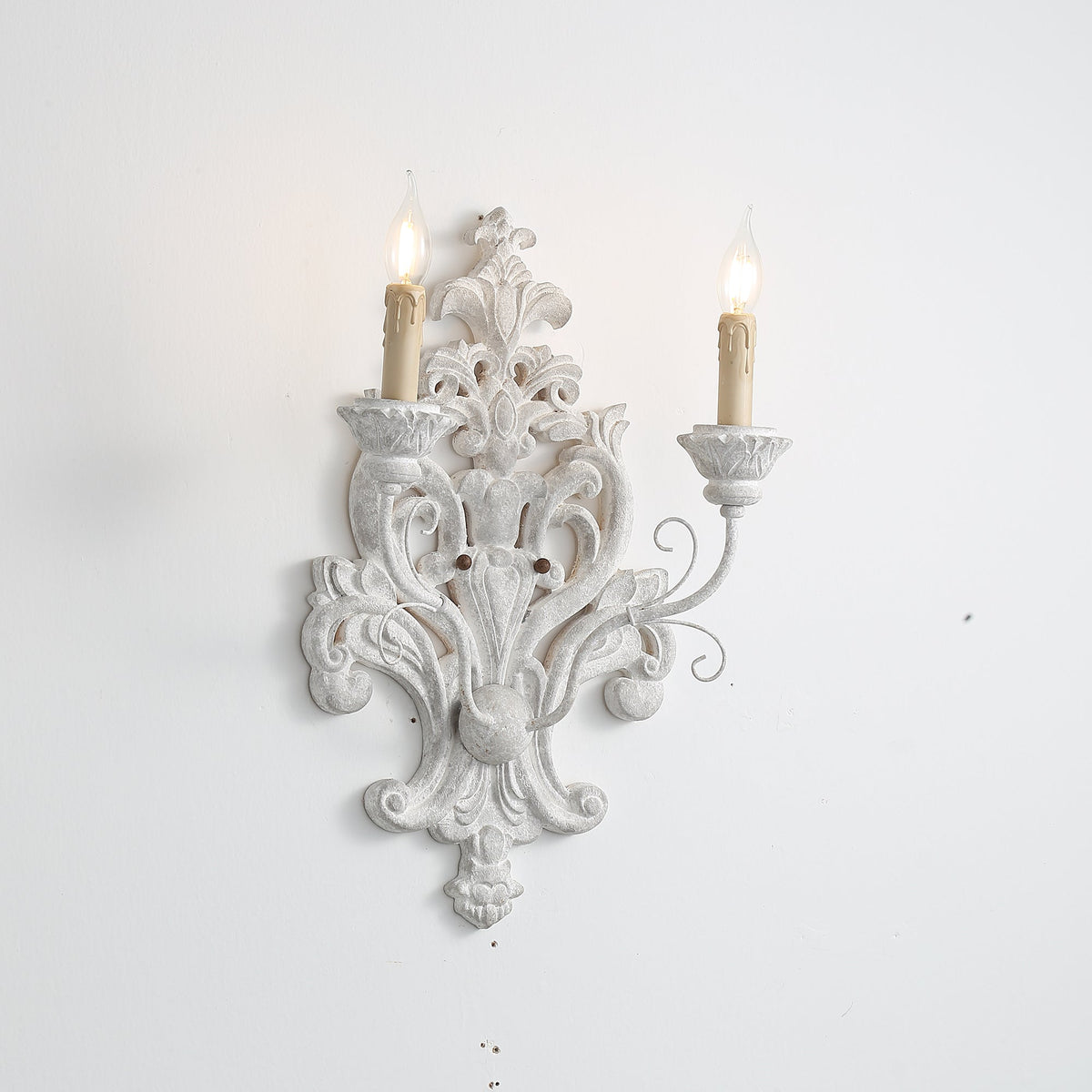 Florentine Wood Wall Lamp