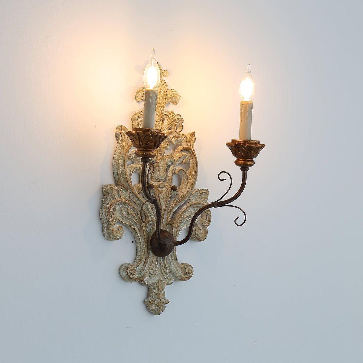 Florentine Wood Wall Lamp