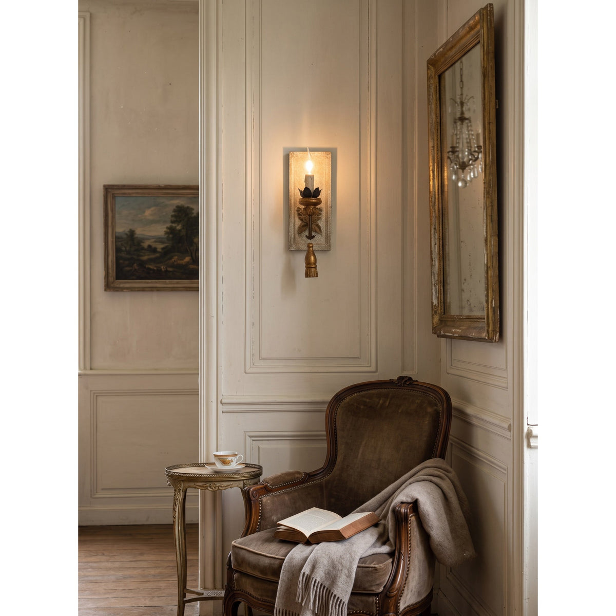Halcolite Wall Sconce