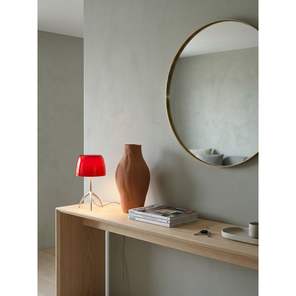 Rosso Mushroom Tripod Table Lamp