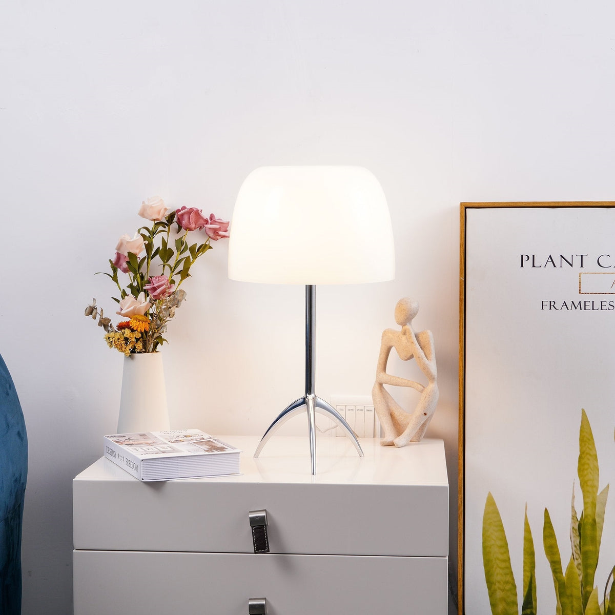 Rosso Mushroom Tripod Table Lamp